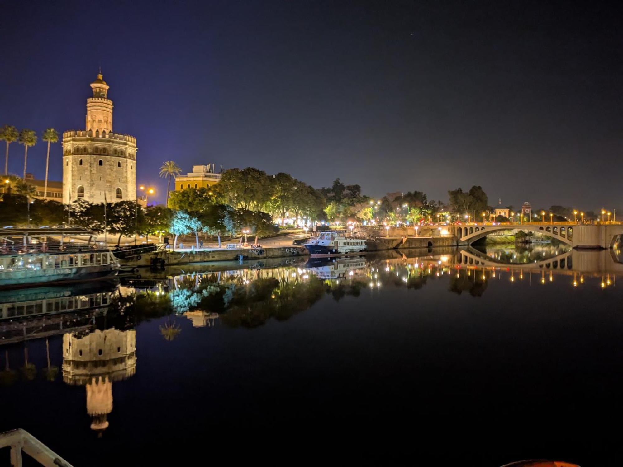 Sunterrace Loft-Triana'S Star, 10' From City Center! Sevilla Exteriör bild